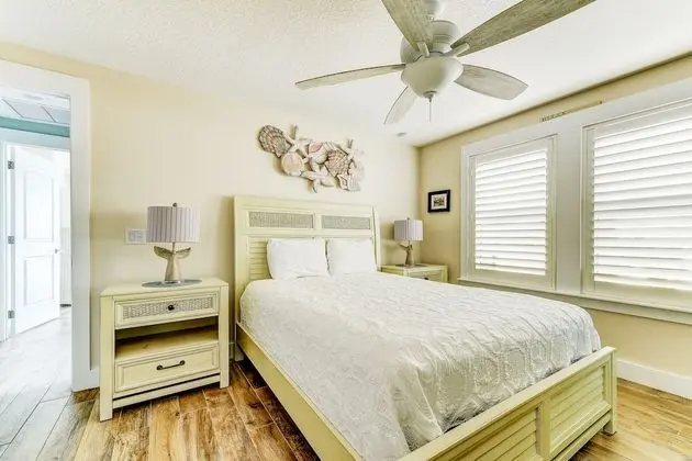 Ev, Birden Çok Yatak, Plaj Manzaralı