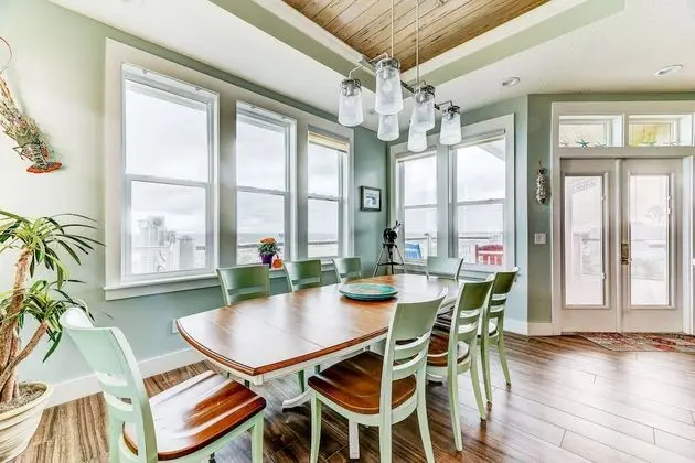 Ev, Birden Çok Yatak, Plaj Manzaralı