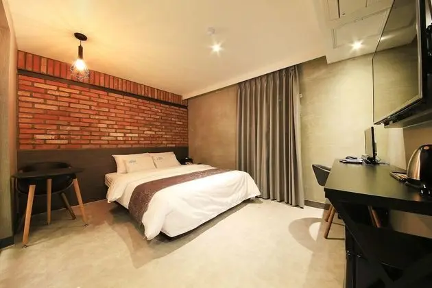 Standard Oda, 1 Çift Kişilik Yatak
