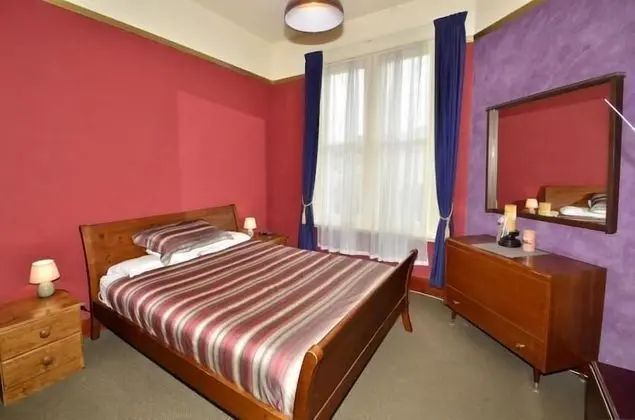 Standard Oda, Sigara İçilmez, Ortak Banyo (STANDARD ROOM)