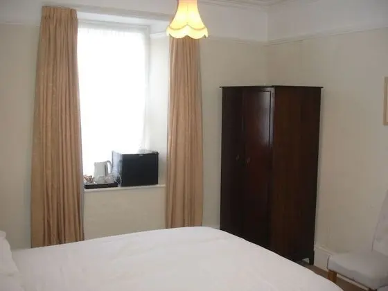 Traditional Tek Büyük Yataklı Oda, Banyolu/Duşlu (Shower)