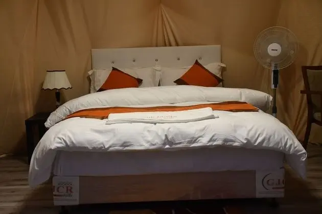 Deluxe Tek Büyük veya İki Ayrı Yataklı Oda