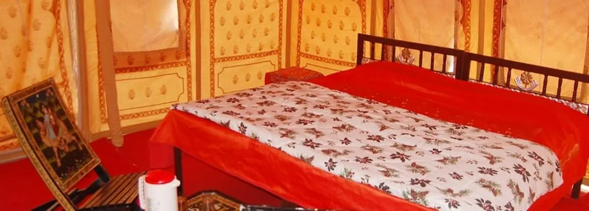 Deluxe Çadır, 1 Çift Kişilik Yatak