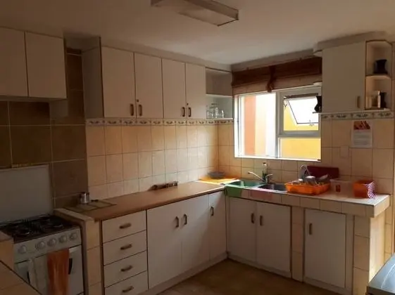 Üç Kişilik Oda