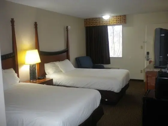 Standard Room, Two Full beds, Non Smoking