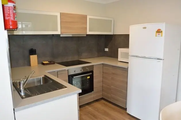 Standard Apart Daire, 2 Yatak Odası, Göl Manzaralı (1 Queen and 1 Double and 1 Single bed)