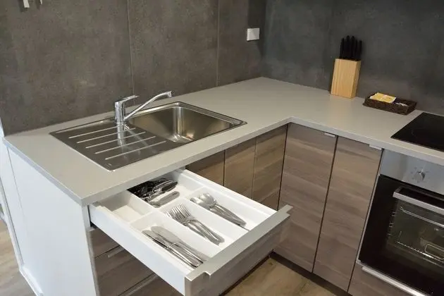 Standard Apart Daire, 2 Yatak Odası, Göl Manzaralı (1 Queen and 1 Double and 1 Single bed)