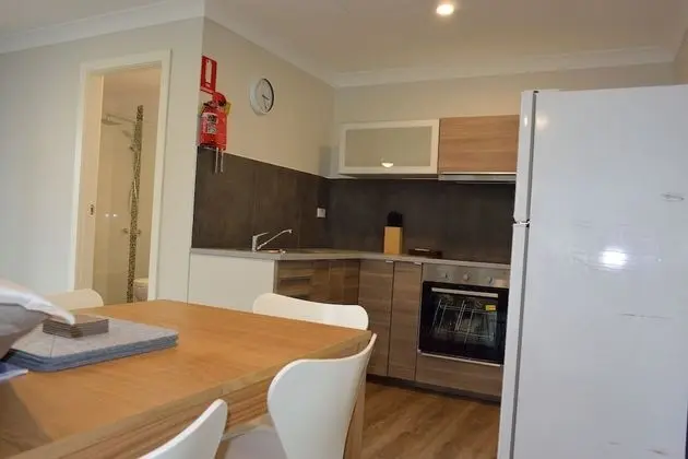 Standard Apart Daire, 2 Yatak Odası, Göl Manzaralı (1 Queen and 1 Double and 1 Single bed)