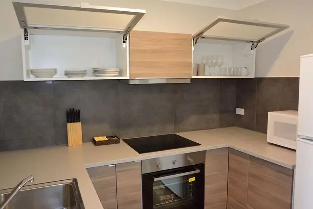 Standard Apart Daire, 2 Yatak Odası, Göl Manzaralı (1 Queen and 1 Double and 1 Single bed)