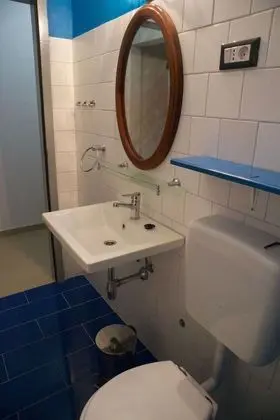 Family Apartment, 1 Bedroom, Bathtub, Partial Sea View