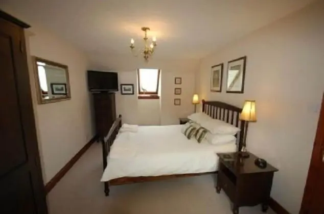 Süit, 2 Yatak Odası, Bahçe Manzaralı (The Strathnairn Suite)