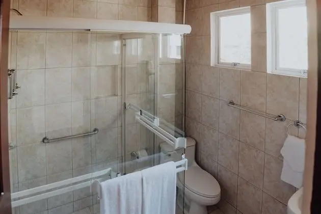 Deluxe Tek Büyük Yataklı Oda, 2 Çift Kişilik Yatak