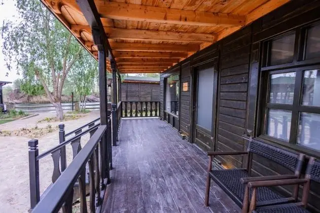 Bungalow, Bahçe Manzaralı