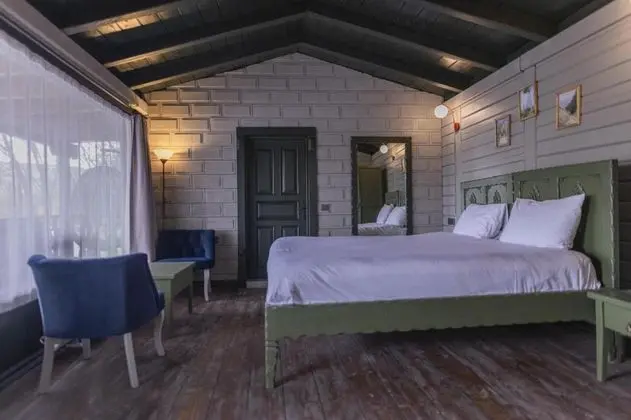 Bungalow, Bahçe Manzaralı