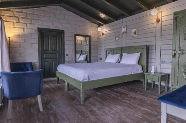 Bungalow, Göl Tarafı, Teraslı