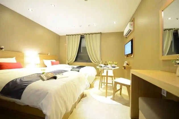Deluxe İki Ayrı Yataklı Oda (Hotel Type - Dinner for 2)
