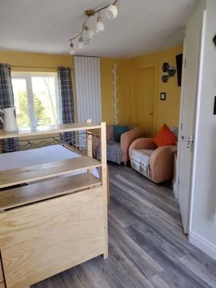 Tek Büyük Yataklı Oda (Dun-Wandering )