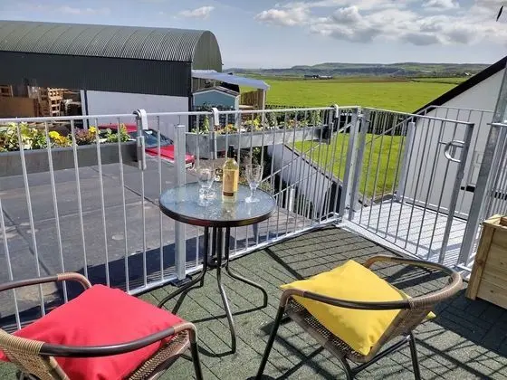 Tek Büyük Yataklı Oda (Dun-Wandering )