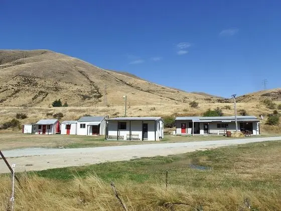 Basic Tek Büyük veya İki Ayrı Yataklı Oda, Ortak Banyo (Backpackers)
