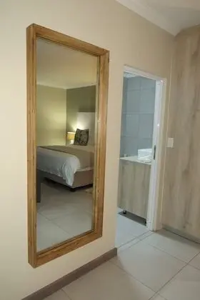 Executive Süit, 1 En Büyük (King) Boy Yatak, Sigara İçilmez, Bahçe Manzaralı (Self-Catering)