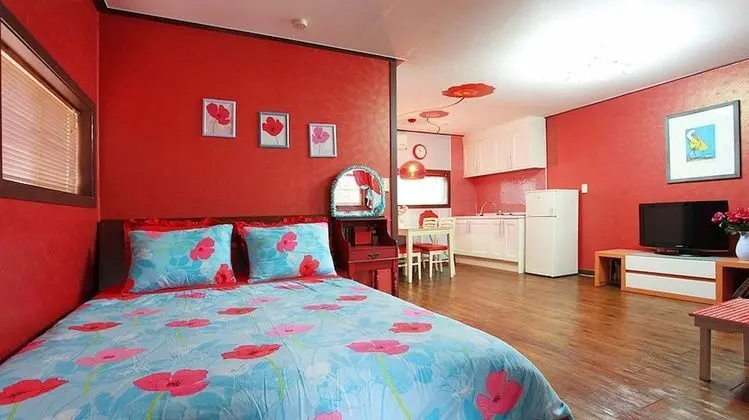 Tek Büyük Yataklı Oda (Red)