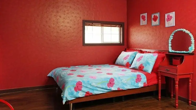 Tek Büyük Yataklı Oda (Red)