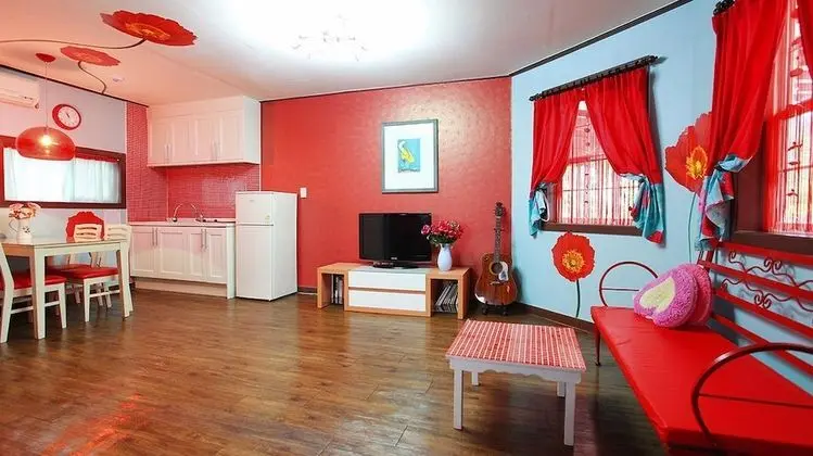 Tek Büyük Yataklı Oda (Red)