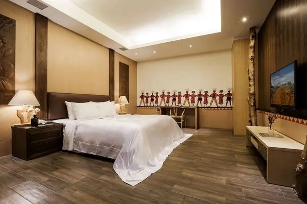 Deluxe Süit (Check-in available after 8PM for Sat.)