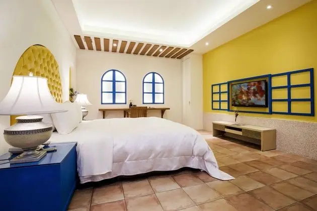 Deluxe Süit (Check-in available after 8PM for Sat.)
