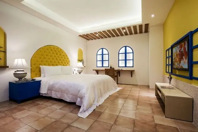 Deluxe Süit (Check-in available after 8PM for Sat.)