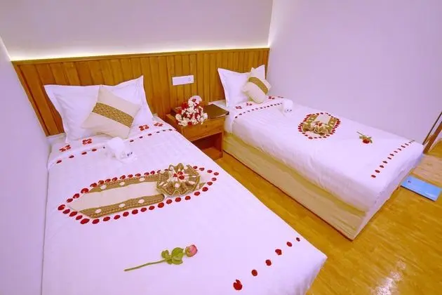 İki Ayrı Yataklı Oda, Şehir Manzaralı
