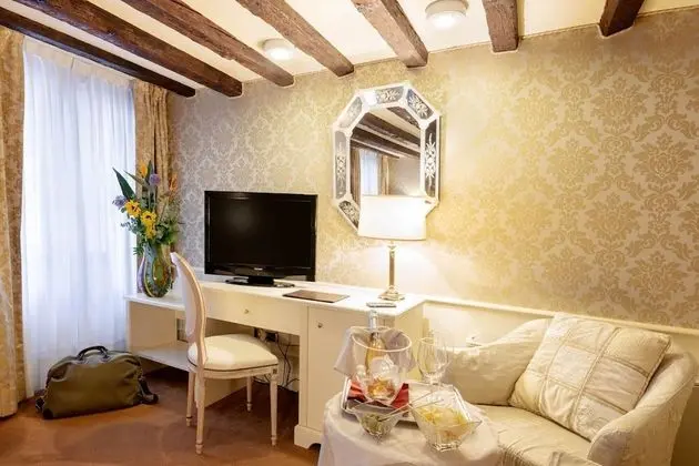 Deluxe Oda, Kanal Manzaralı