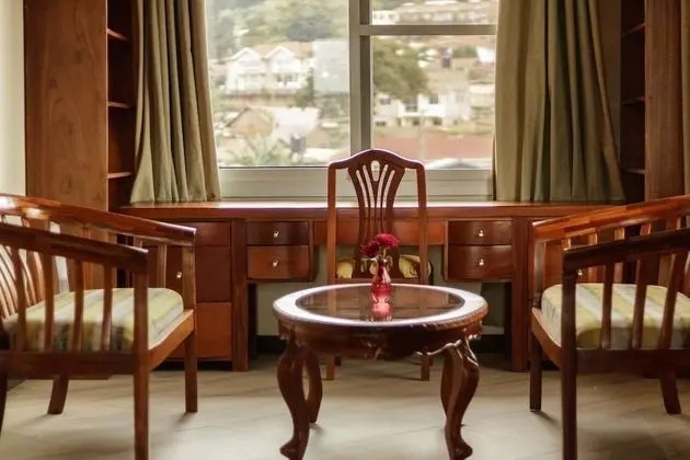 Apart Daire, 2 Yatak Odası, Havuz Manzaralı