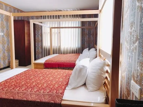 Deluxe Üç Kişilik Oda