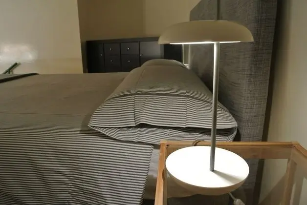 Çatı Katı (Loft), 1 En Büyük (King) Boy Yatak ve Çekyat, Küçük Mutfak
