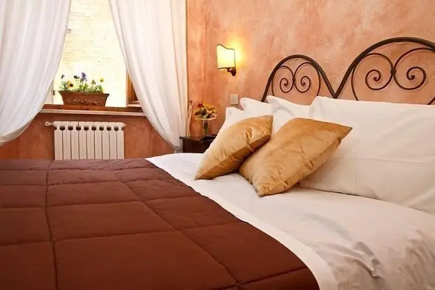 Economy Tek Büyük Yataklı Oda