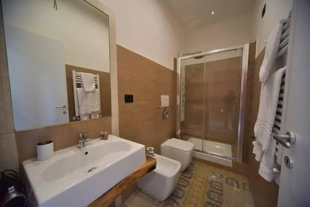 Comfort Tek Büyük veya İki Ayrı Yataklı Oda, Şehir Manzaralı