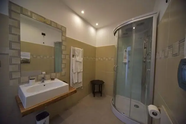 Superior Üç Kişilik Oda, Şehir Manzaralı