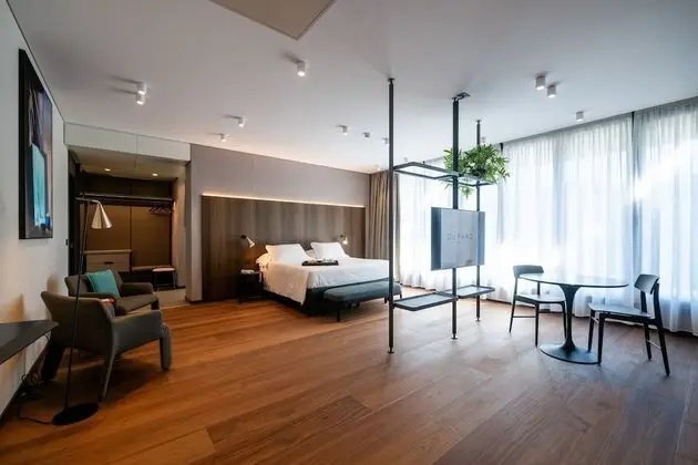 Luxury Terrace Junior Suite