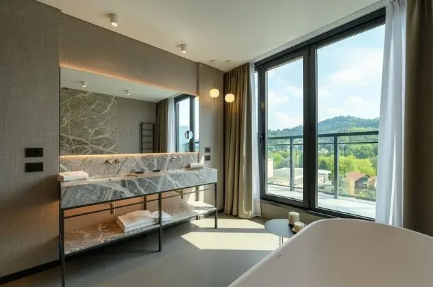 Luxury Terrace Junior Suite