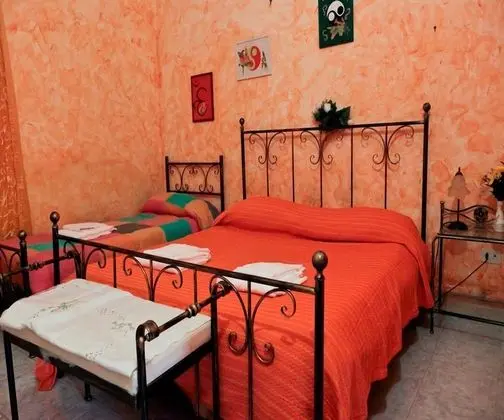 Ev, 2 Yatak Odası, Engellilere Uygun, Sigara İçilebilir