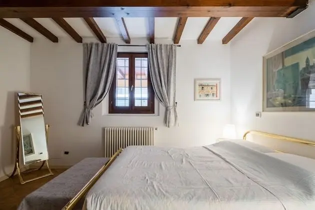 Daire, 1 Yatak Odası, 2 Banyolu, Zemin Kat