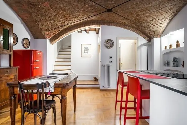 Daire, 1 Yatak Odası, 2 Banyolu, Zemin Kat