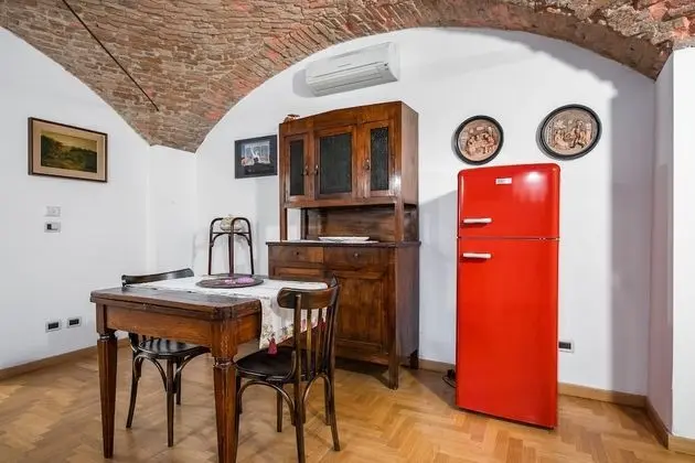 Daire, 1 Yatak Odası, 2 Banyolu, Zemin Kat