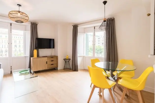 Apart Daire, Banyolu/Duşlu