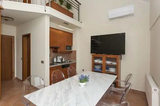 Gallery Çatı Katı Süiti (Penthouse)