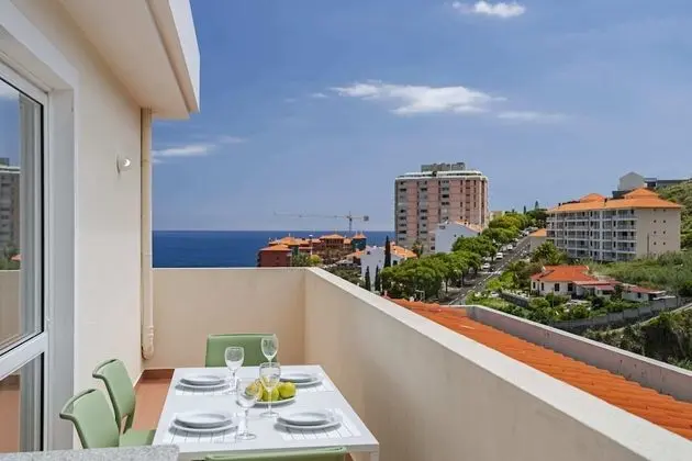 Basic Apart Daire, Birden Çok Yatak, Deniz Manzaralı