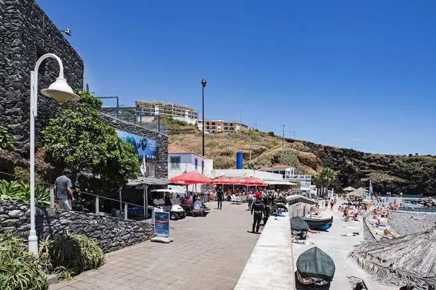 Basic Apart Daire, Birden Çok Yatak, Deniz Manzaralı