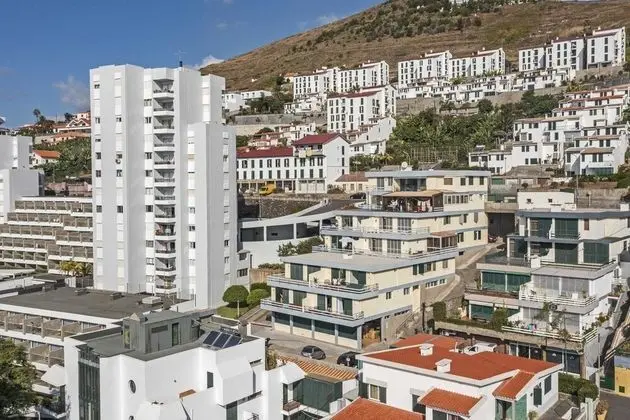 Basic Apart Daire, Birden Çok Yatak, Deniz Manzaralı