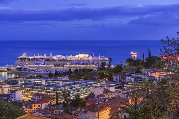 Basic Apart Daire, Birden Çok Yatak, Deniz Manzaralı